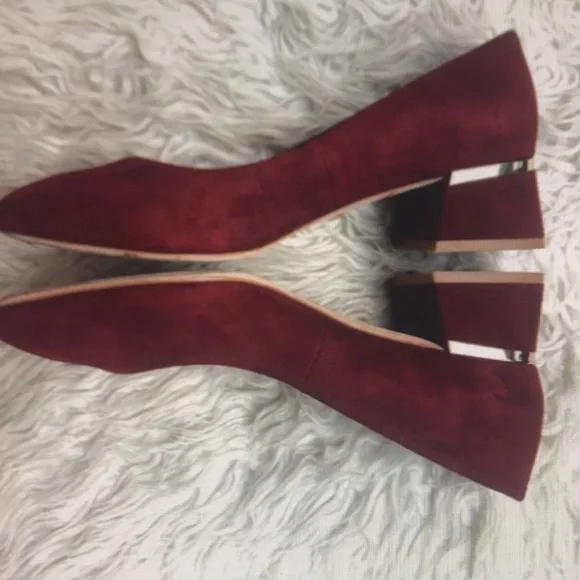 Lafayette 148 burgundy suede almond toe purmp heele - Picture 5 of 6